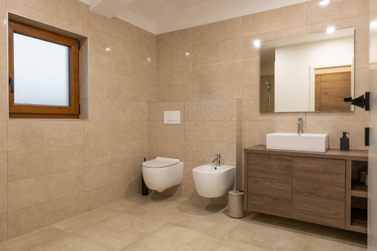 Holiday House Luca Πόρετς Εξωτερικό φωτογραφία