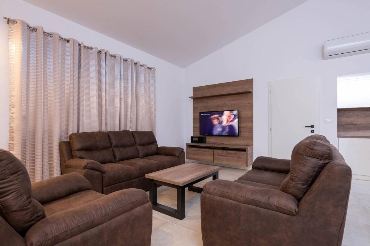 Holiday House Luca Πόρετς Εξωτερικό φωτογραφία