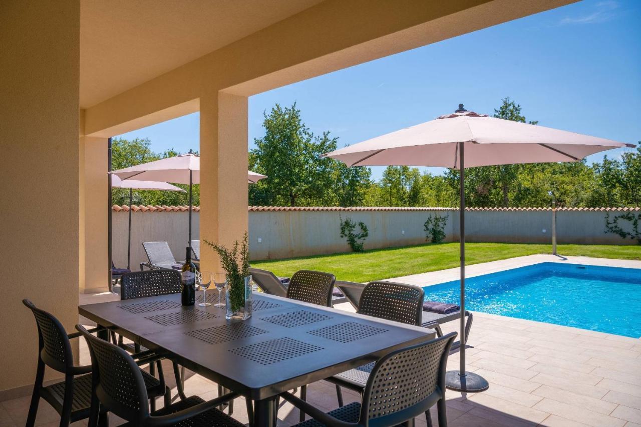 Holiday House Luca Πόρετς Εξωτερικό φωτογραφία